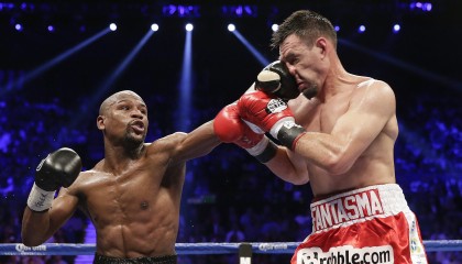 开yun官网-_极限冲浪：在浪尖挑战自我_，22岁玩极限冲浪淹死在海里