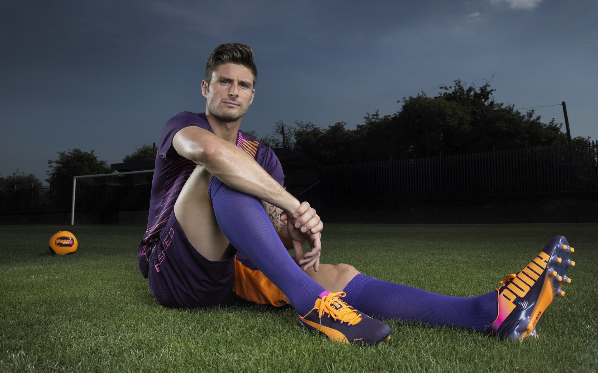 最激烈的终点冲刺回顾，终点冲刺跑的临近终点的一段